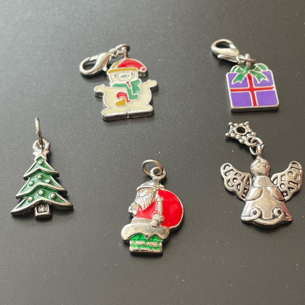 Vintage Christmas Themed Silver Charms Set